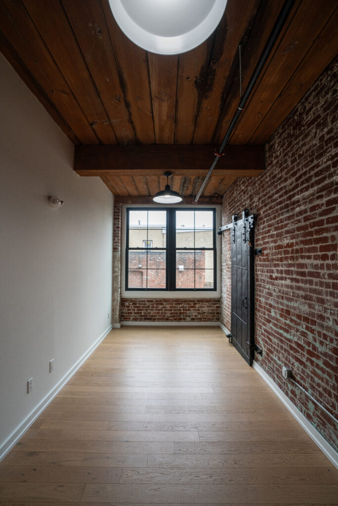 room in Silk Screen Studios