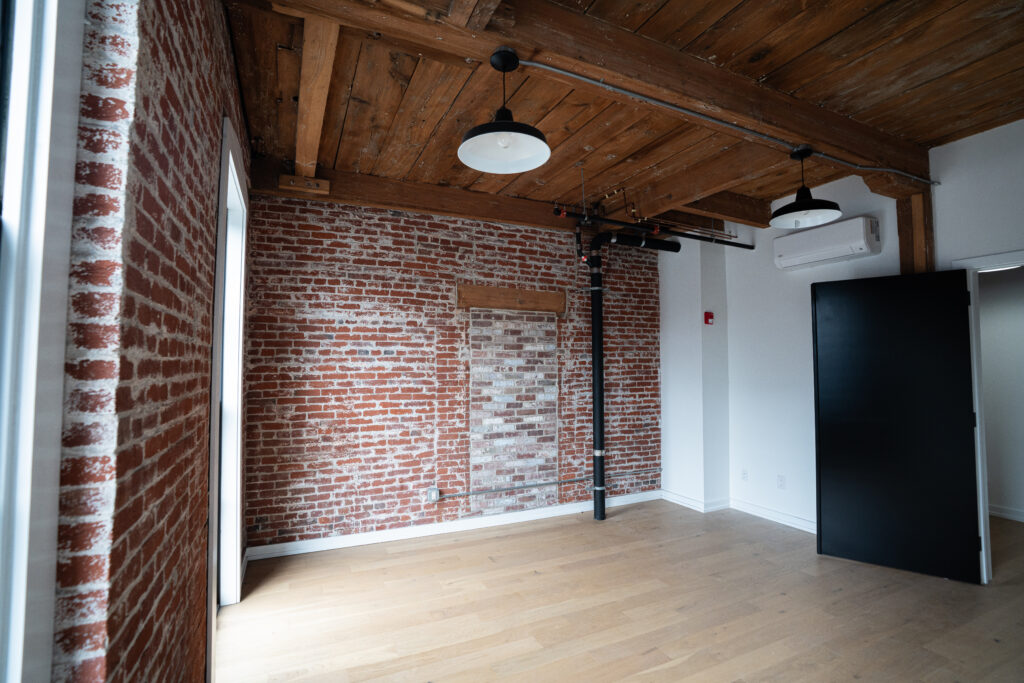 room in Silk Screen Studios