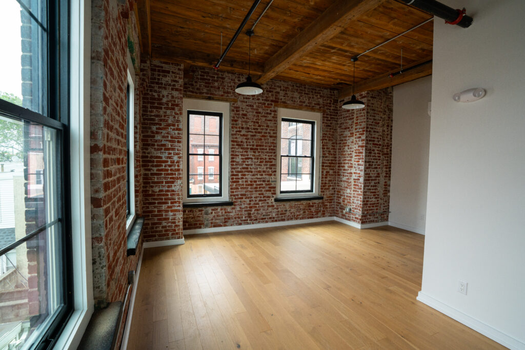room in Silk Screen Studios